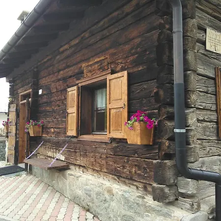 Rini Alpesi faház *